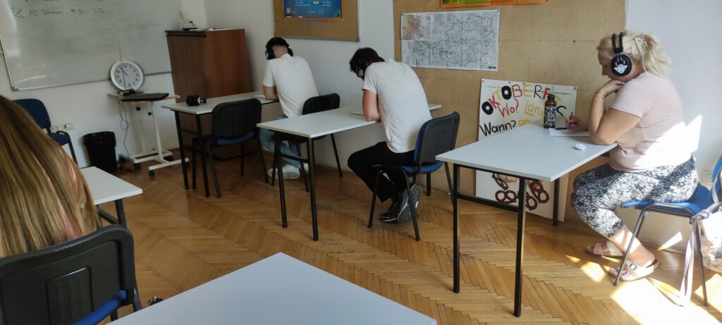 ösd ispit - slušanje (hören)